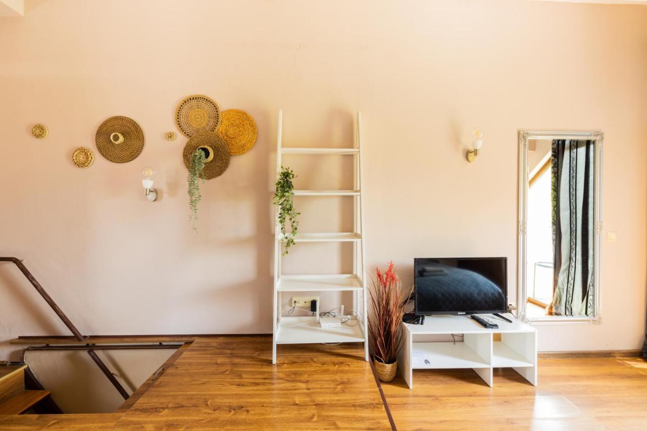 Quiet & Modern Maisonette Varna Exterior foto